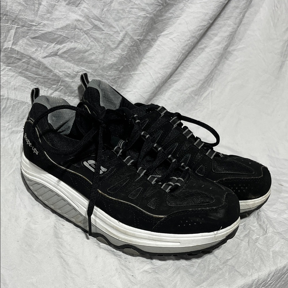 Skechers shape ups memory foam